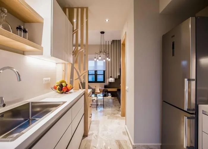 House 8 - In The Heart Of Venetian Town W. Parking Appartement