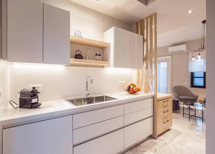 House 8 - In The Heart Of Venetian Town W. Parking *