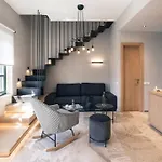 House 8 - In The Heart Of Venetian Town W. Parking Apartman *