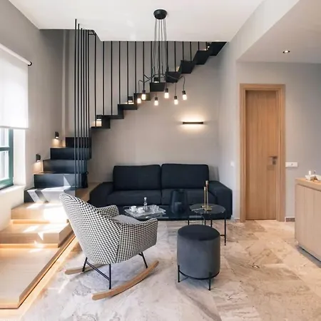 House 8 - In The Heart Of Venetian Town W. Parking Appartement *